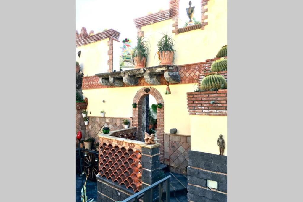 House Angelina * Viagrande